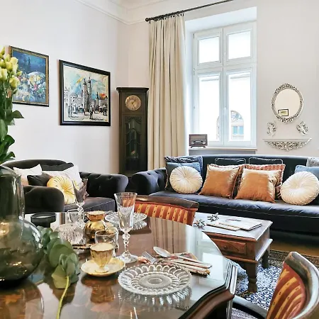 Cracovian By Loft Affair Apartment